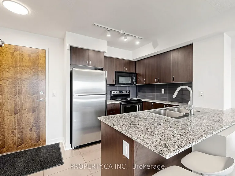 1235 Bayly St #614 — Photo 17