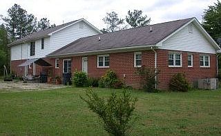 2nd image of 845 Nc Highway 46