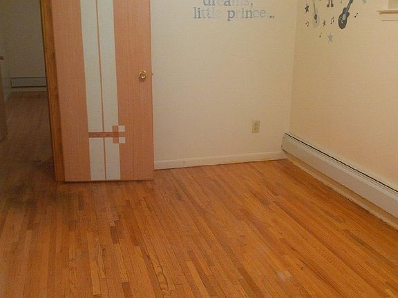 3rd image of 1854 E 13th St