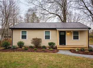 1711 Younger Ave, Statesville, NC 28677