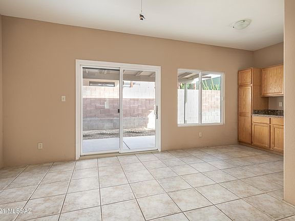 4th image of 2650 W Camino Ebano