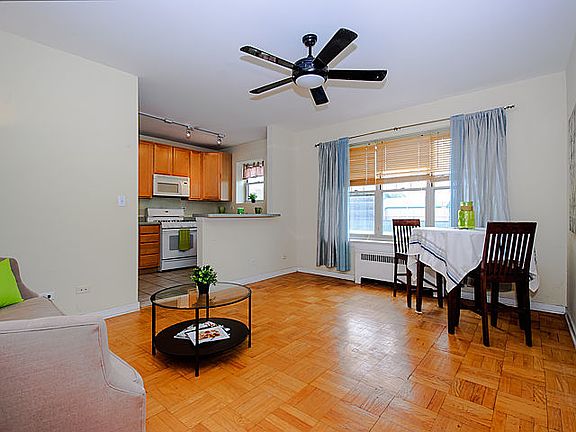 3rd image of 2752 Hampton Pkwy APT O1