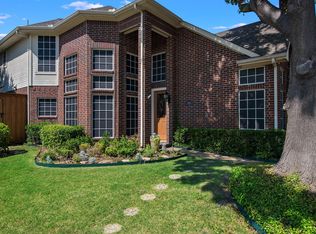 204 Moss Hill Rd, Irving, TX 75063