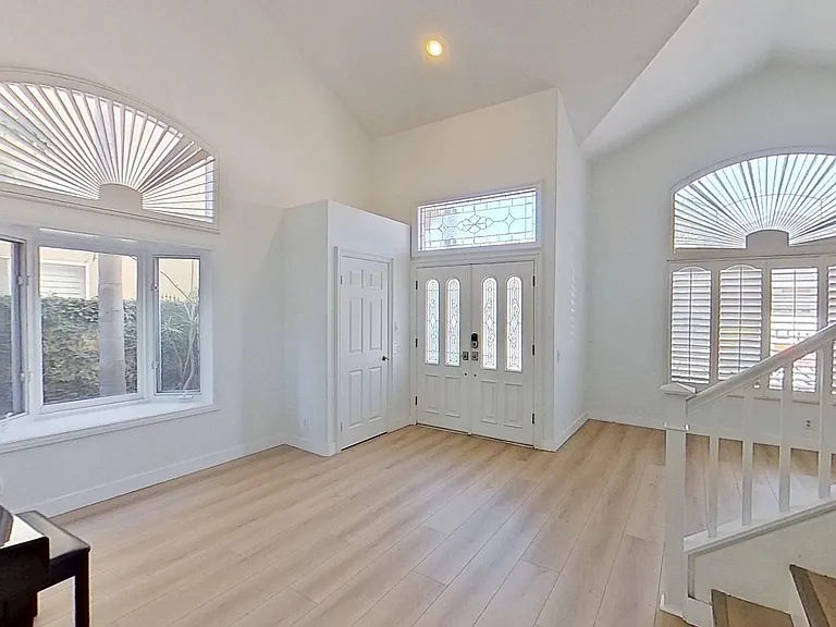 5752 Centerstone Ct — Photo 7