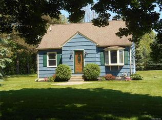 938 Center St, East Aurora, NY 14052