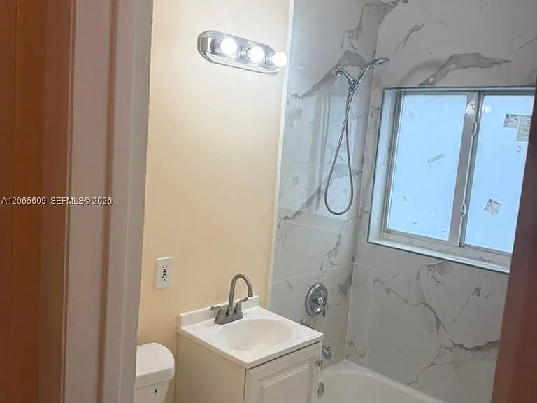 8453 NW 5th Ave #8453 — Photo 14