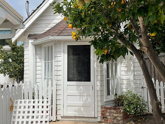 3rd image of 7415 1/2 Olivetas Ave