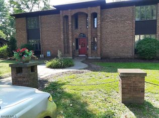 637 S Terrace Dr, Altoona, PA 16602