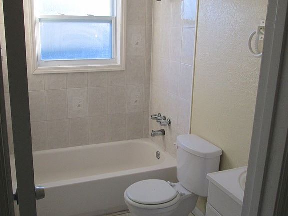 2nd image of 2515 14th St SW