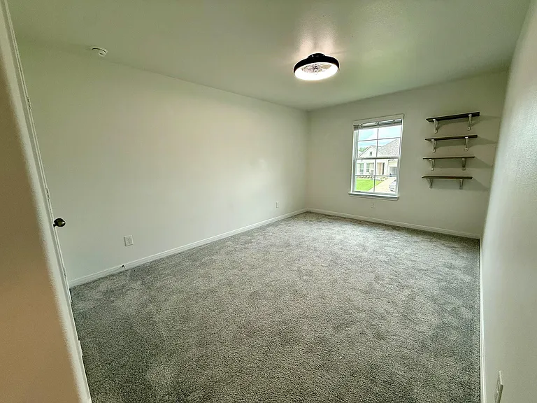 11707 Eclipse Dr — Photo 36