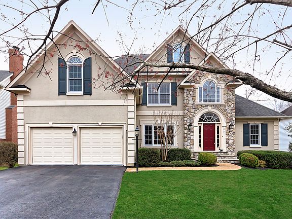 4th image of 8081 Amsterdam Ct