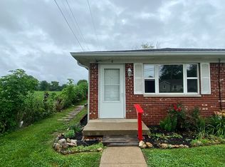 417 N Main St #8, Fillmore, IN 46128