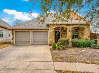 8971 Newton St, Lantana, TX 76226