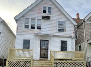 3209 N 14th St #A, Milwaukee, WI 53206