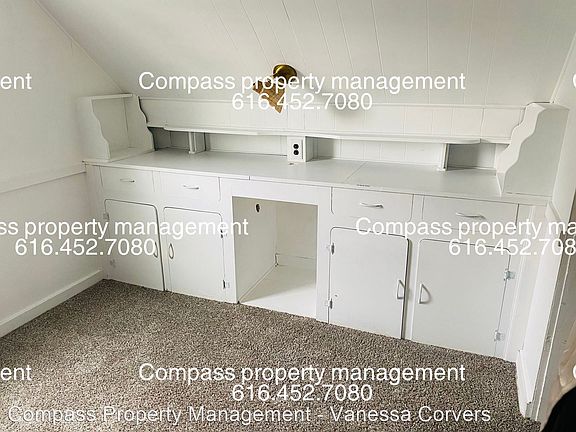 4th image of 3151 Rosewood St