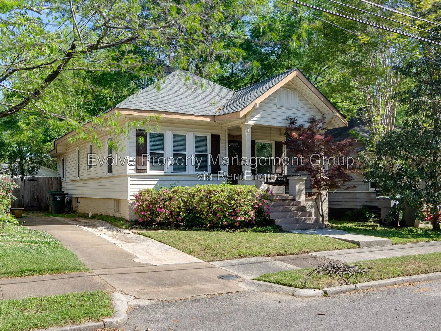 2 bed, 1.0 bath, $1,995 — Photo 2
