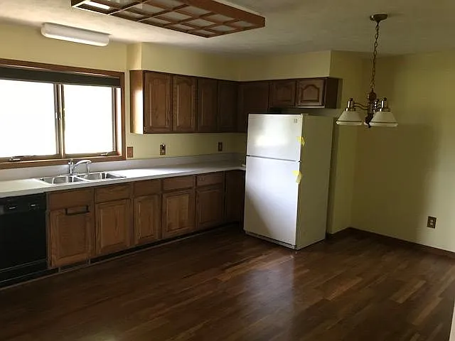 6427 Clyde Rd — Photo 6