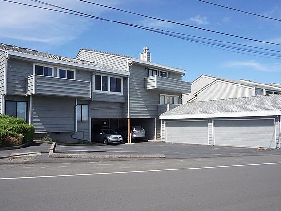 2nd image of 249 SW Ebb Ave Unit 7