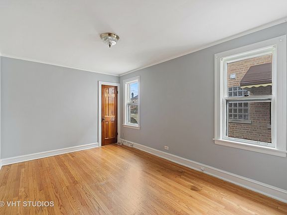 5th image of 2057 N New England Ave