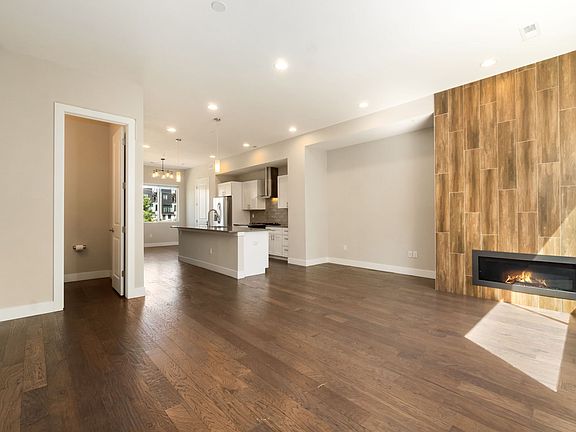 5th image of 3364 W 18th Ave