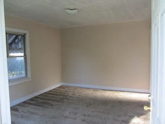 2 bed, 900 sqft, $850 — Photo 3