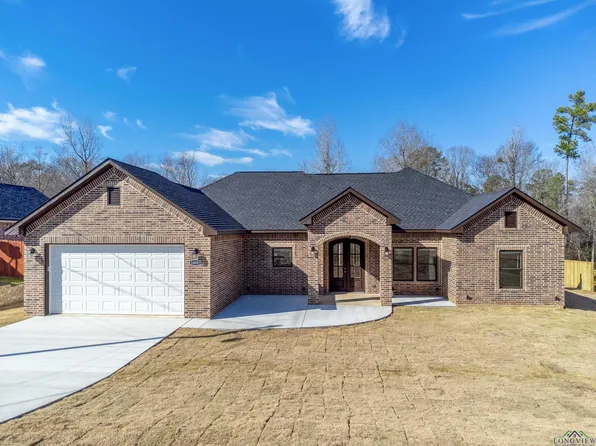 24007 Birdie Ln, Gladewater, TX 75647