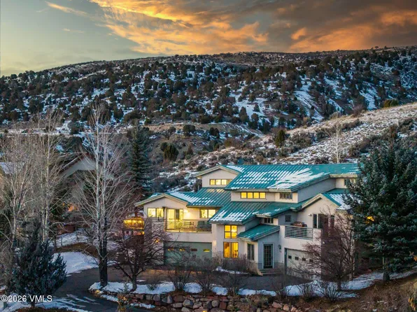 21 Hackamore Rd APT W, Edwards, CO 81632