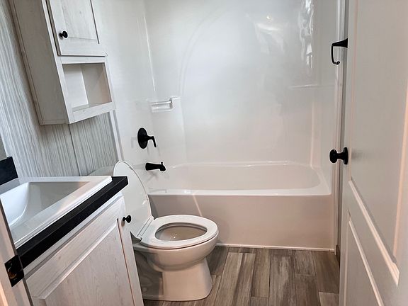 5th image of 20696 Glen Allen Dr #175