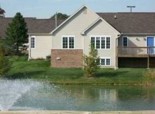 527 Lancaster Ct, Saline, MI 48176