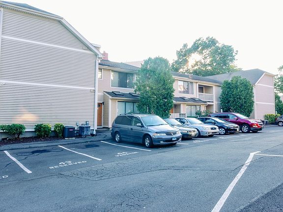 4th image of 463-465 Whalley Ave #8e4da3f97
