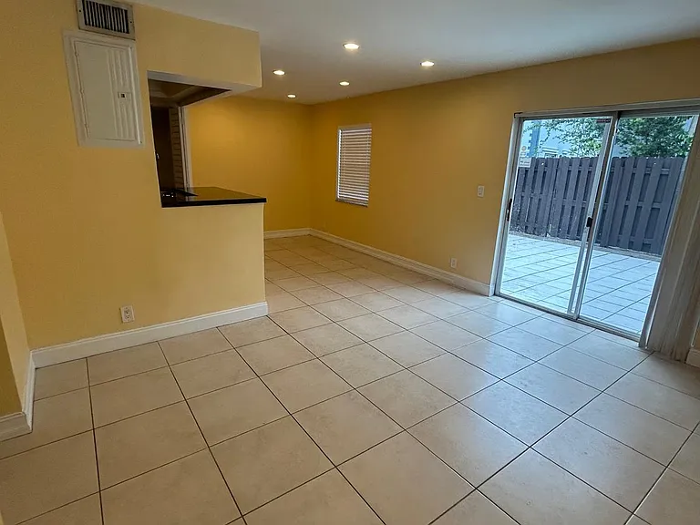 1774 SW 81st Ln #1774 — Photo 7