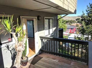 401 Copeland St #B, Pacifica, CA 94044