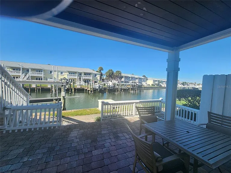 5215 Coquina Key Dr SE #B — Photo 21