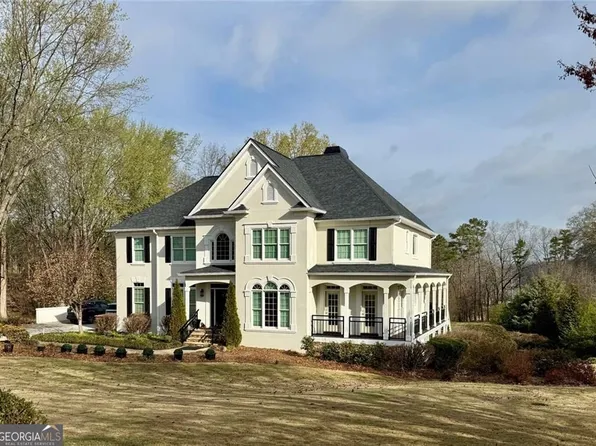 4358 Willow Oak Dr, Gainesville, GA 30506