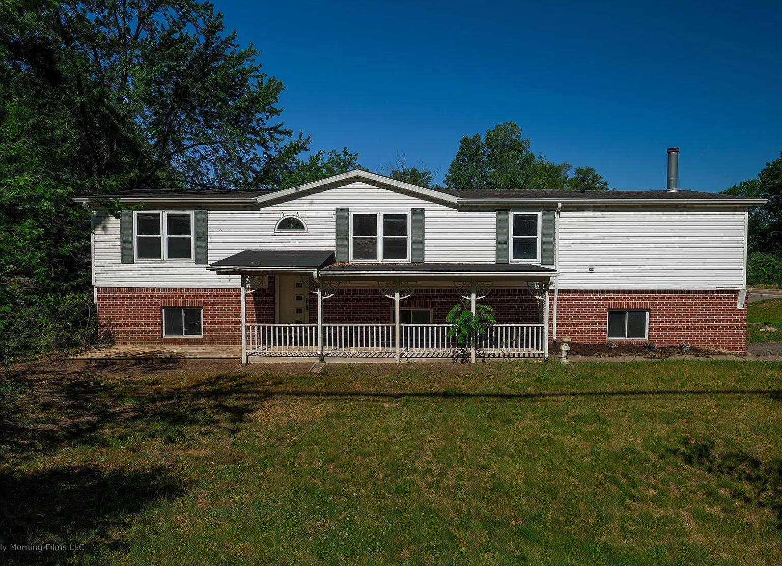6197 Carroll Lake Rd — Photo 1