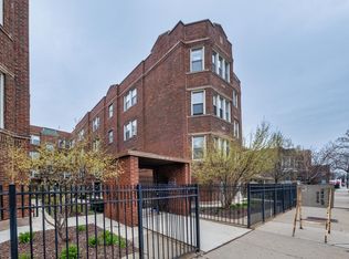 2450 W Addison St APT 2B, Chicago, IL 60618