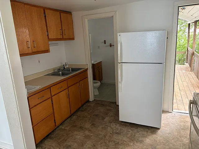 21 Pearl St #3 — Photo 9