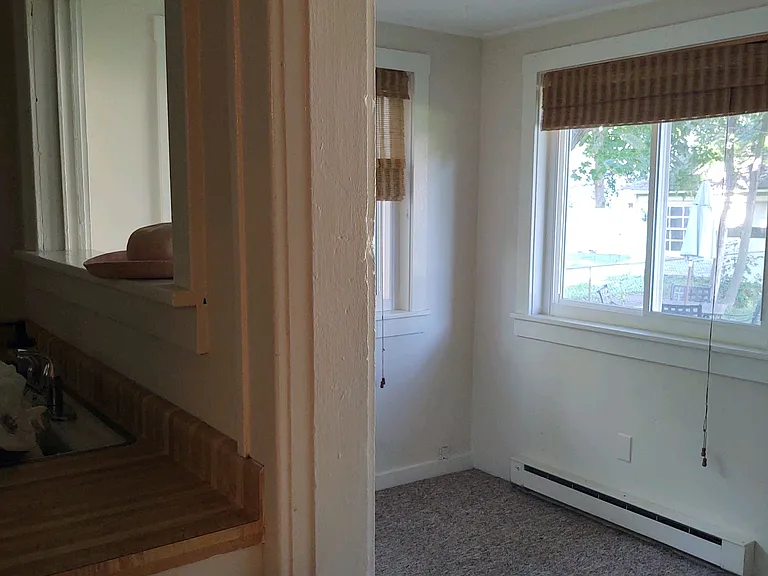 711 N Court St — Photo 4