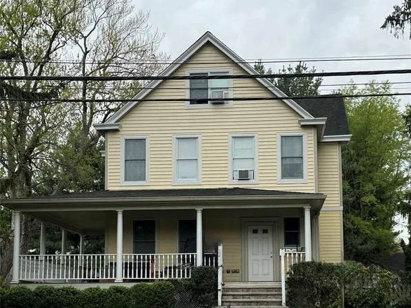 430 Closter Dock Rd, Closter, NJ 07624