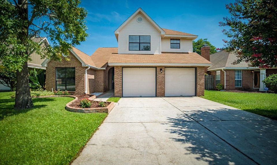 1st image of 2609 Palmer Dr
