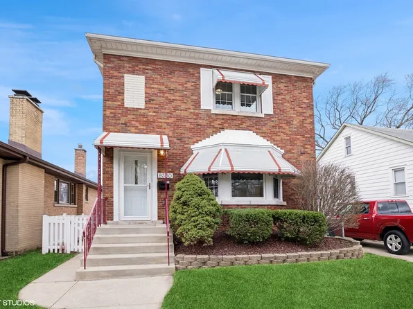 9330 S Clifton Park Ave, Evergreen Park, IL 60805