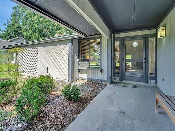 3rd image of 2017 INDIAN SPRINGS Drive