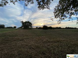 Fm 182 Valley, Crawford, TX 76638