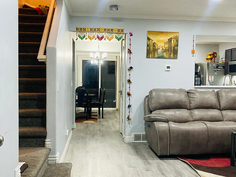 353 E Braidhill Dr — Photo 23