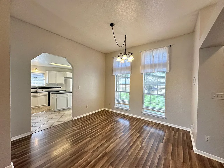 5504 Jim Ave — Photo 8