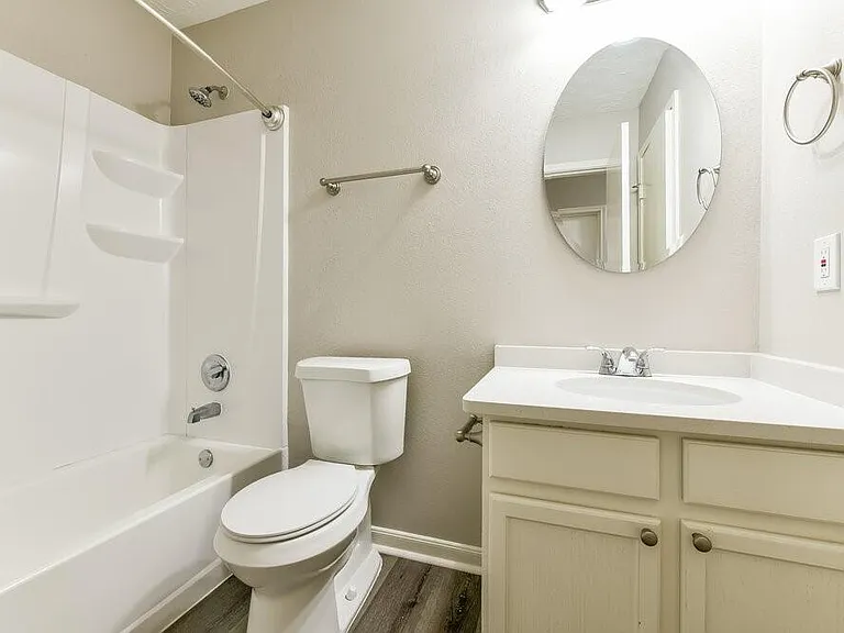 10247 Country Squire Blvd #1 — Photo 15