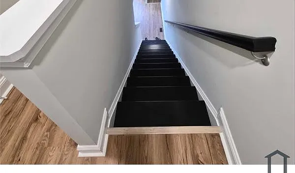 2629 Francis St — Photo 4