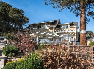 212 Eardley Ave, Pacific Grove, CA 93950