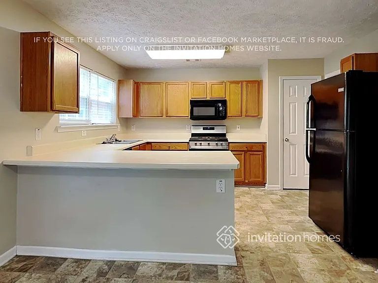 311 Westminster Dr — Photo 11