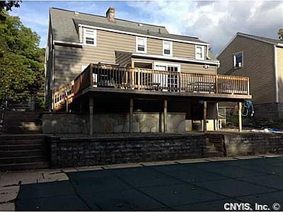 3rd image of 118 Hancock Dr